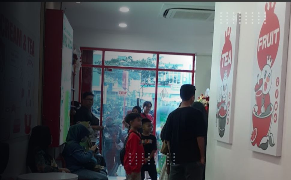 Toko es krim Mixue terdekat di Grand City Balikpapan terletak di Grand City Mall, Ruko Paladium, Jl. Grand City Balikpapan Blok G-05, Batu Ampar, Kec. Balikpapan Utara, Kota Balikpapan, Kalimantan Timur.